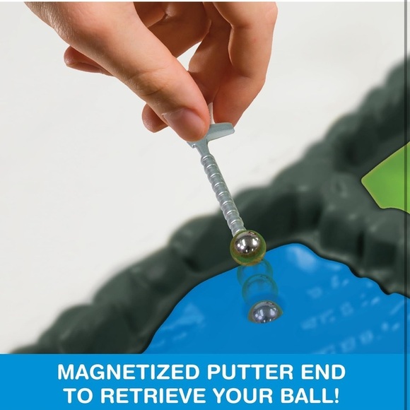 Arcade Mini Golf Interactive Tabletop Mini Golf Game 9 Holes & Moving Obstacles - Picture 3 of 16